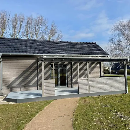 Holiday home Tiny-house Frederick Busum